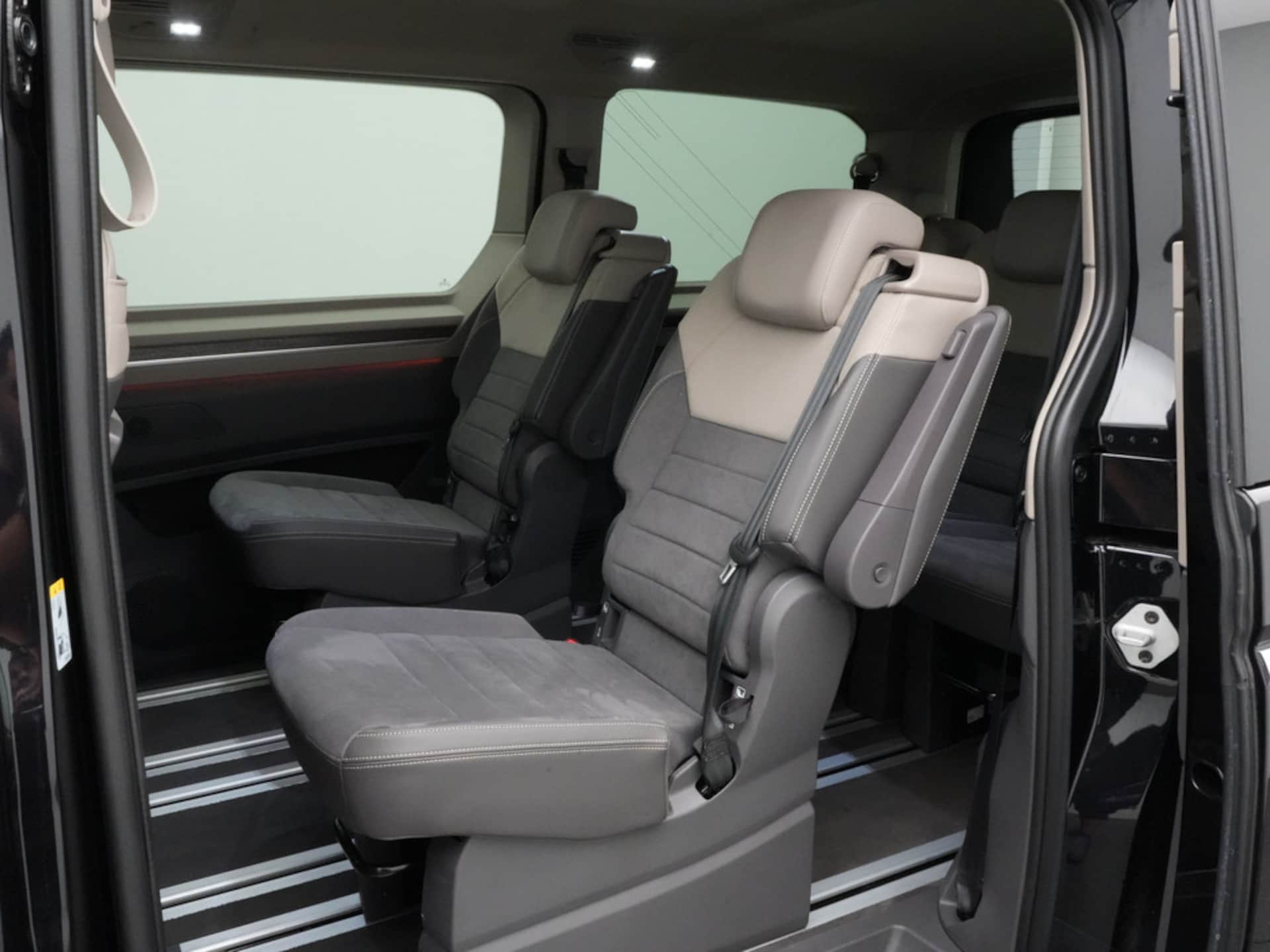Volkswagen Multivan Langversion Style