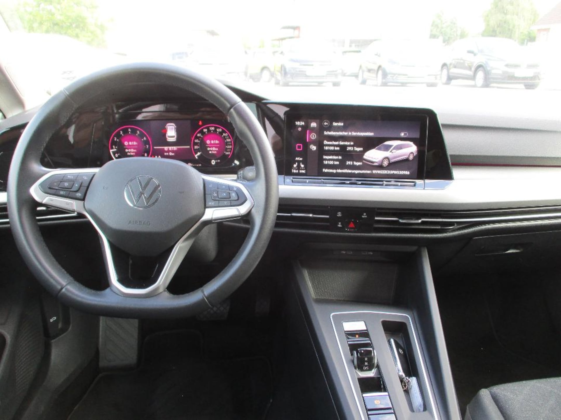 Volkswagen Golf Variant Life