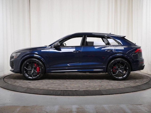 2026 Audi RS Q8 SUV performance