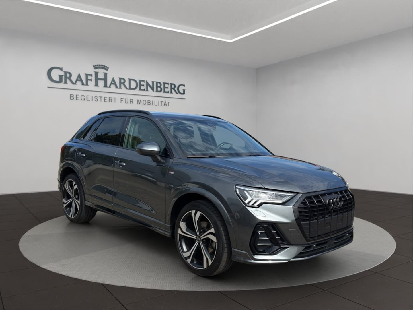 Bild über Audi Q3 S line 35 TDI S tronic - für weitere Informationen kontaktieren Sie den Audi Partner