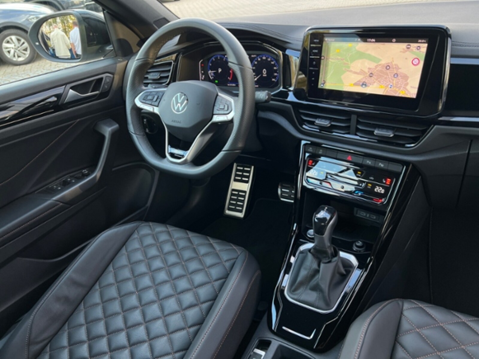 Volkswagen T-Roc Cabriolet – Bild 10