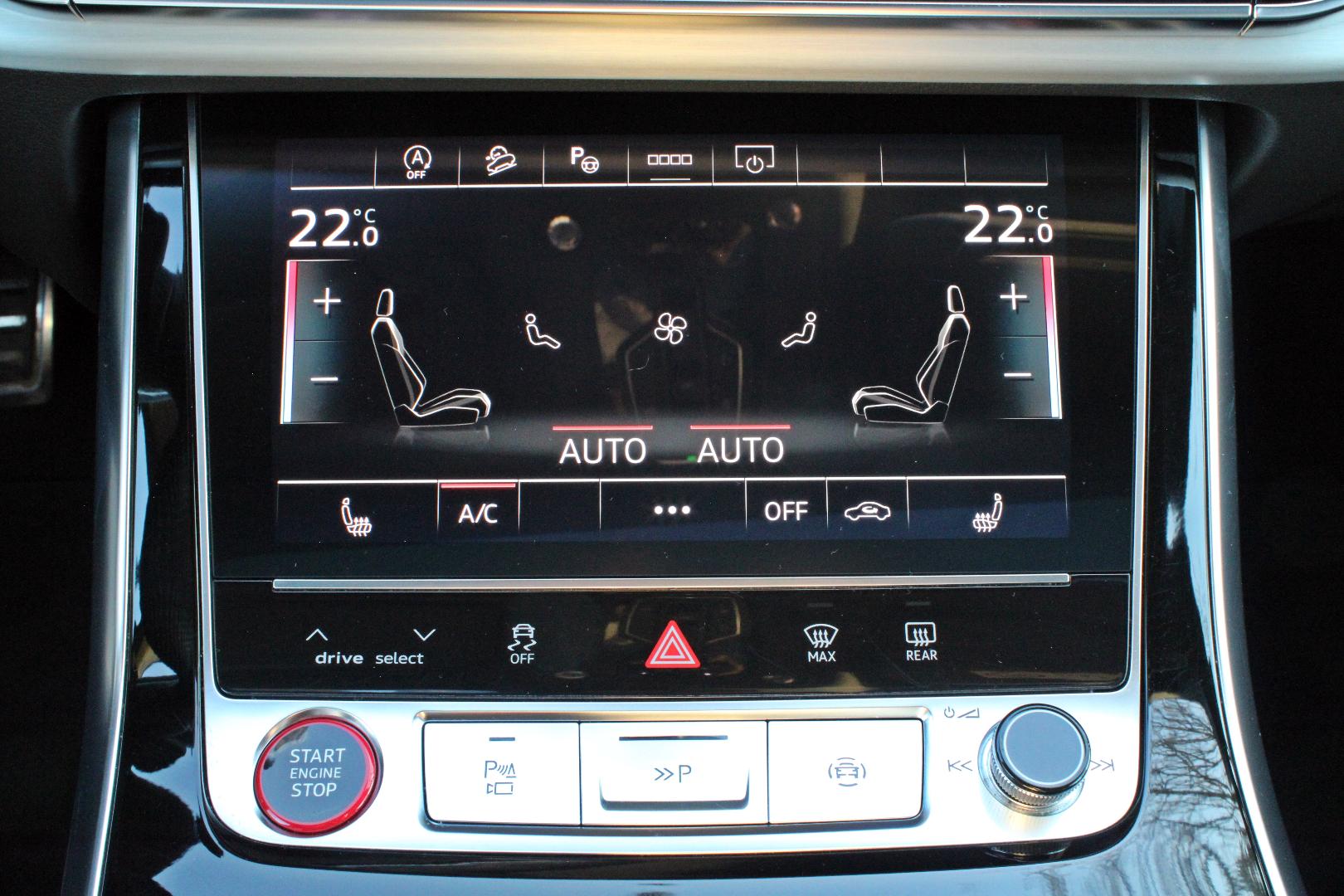 Image about Audi SQ7 TFSI quattro tiptronic