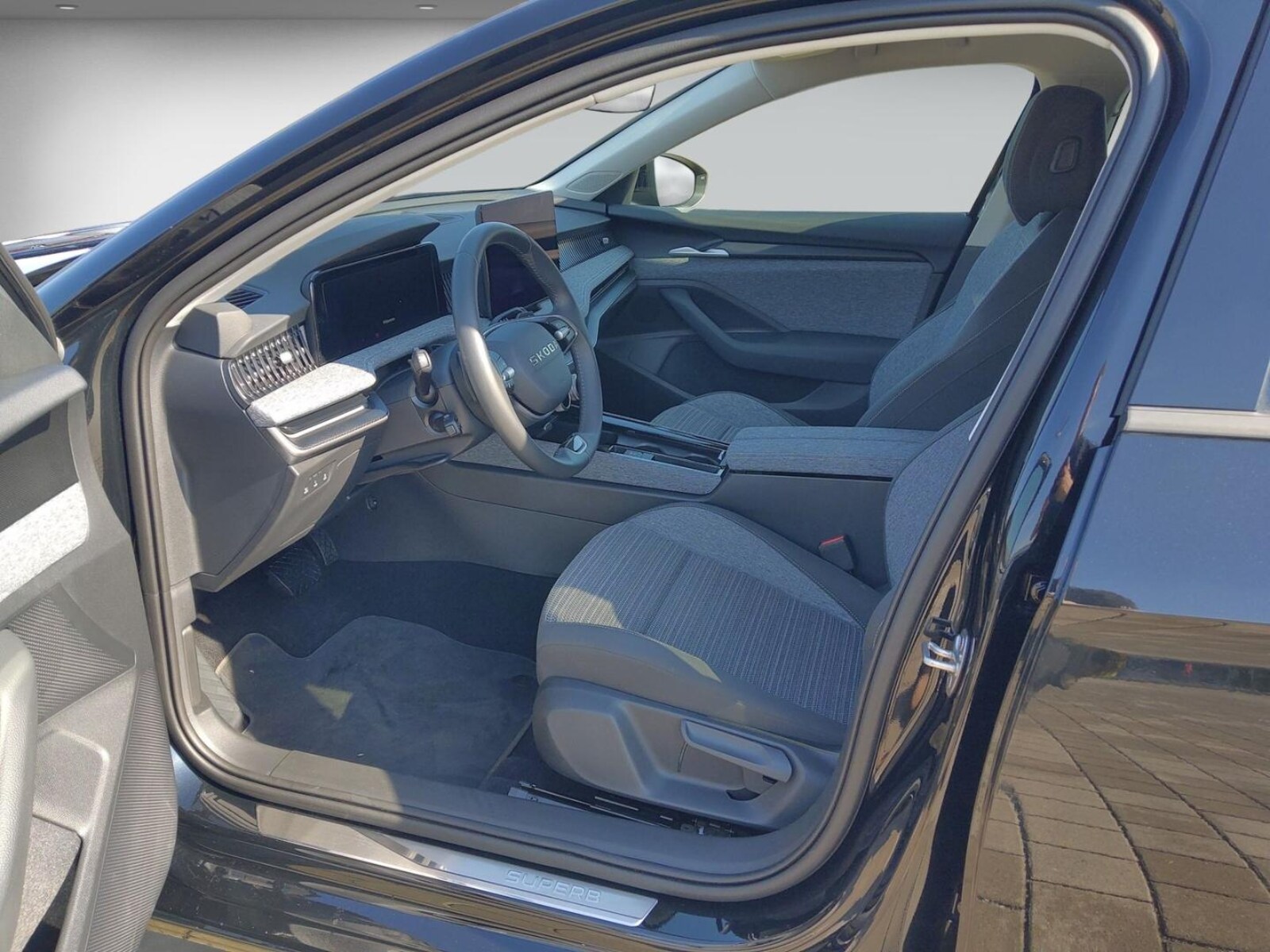 Škoda Superb Combi – Bild 11