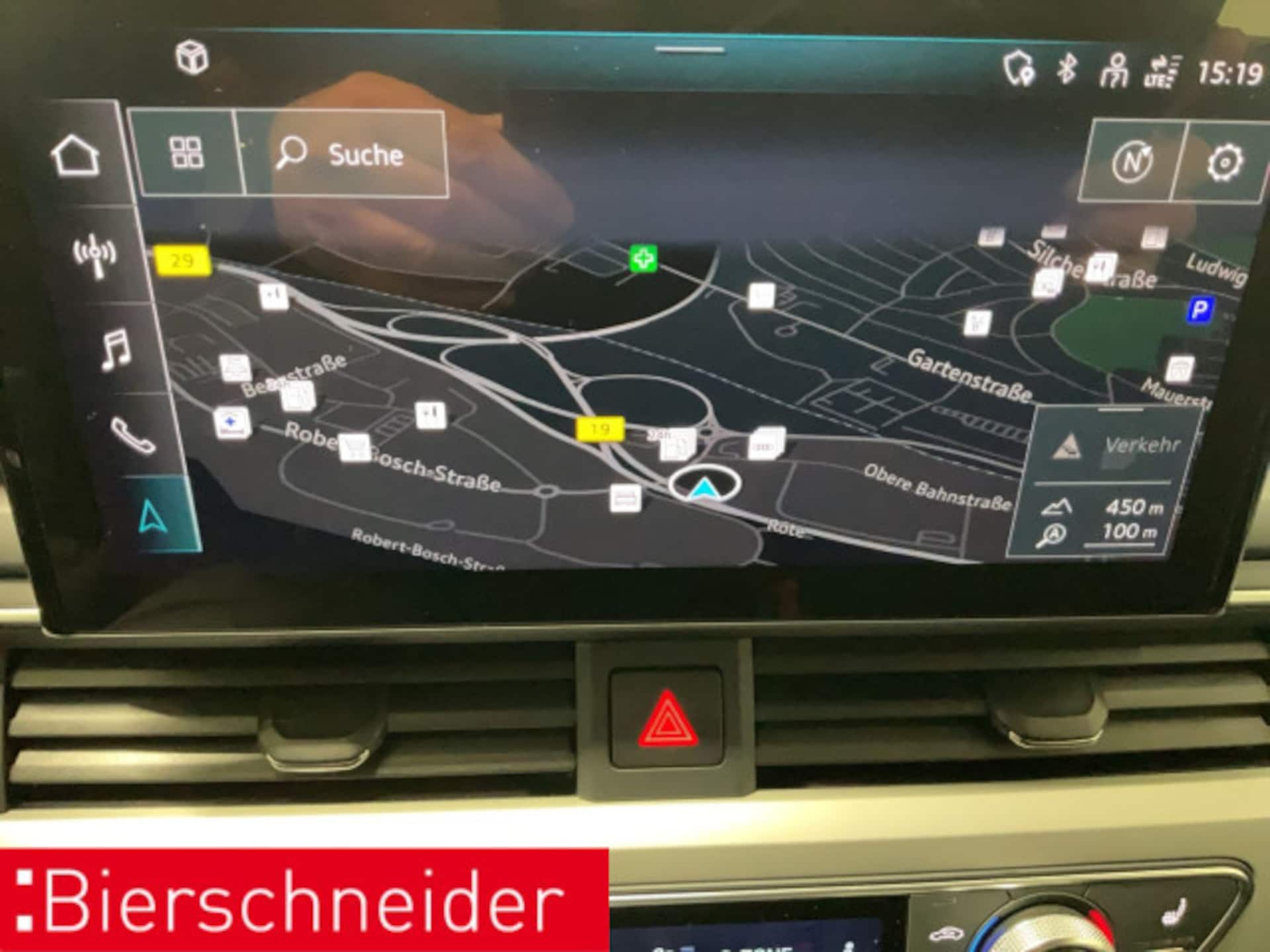 Audi A4 Avant S line