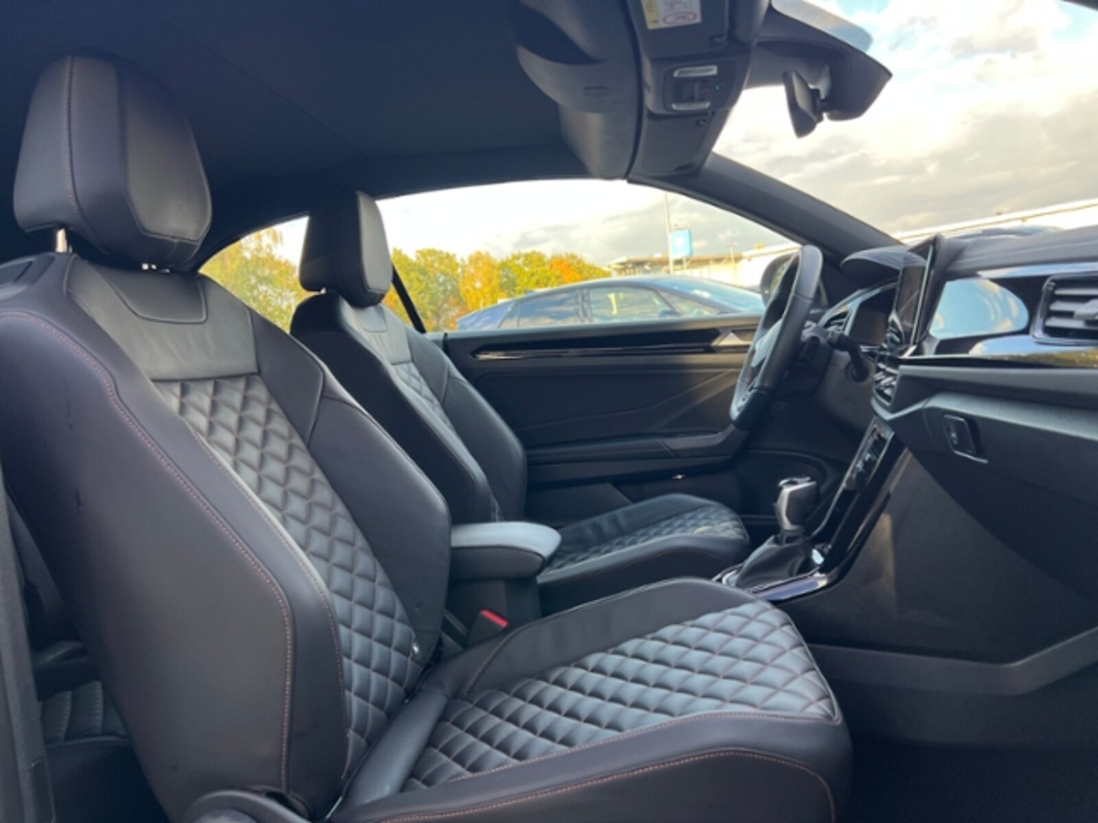Volkswagen T-Roc Cabriolet – Bild 8