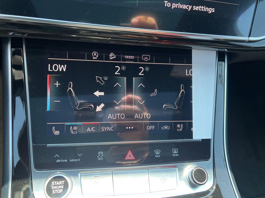 2025 Audi Q7 Premium Plus - Photo 30