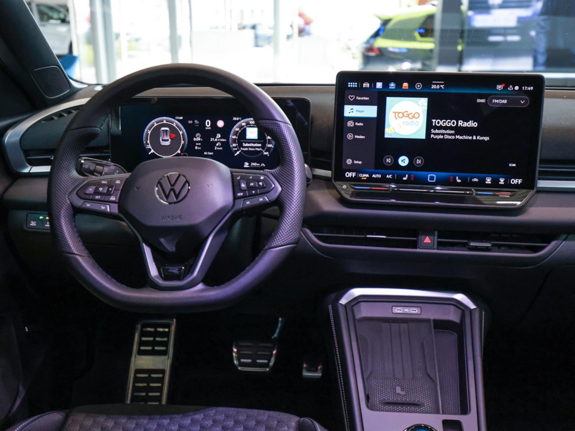 Volkswagen T-Roc R-Line