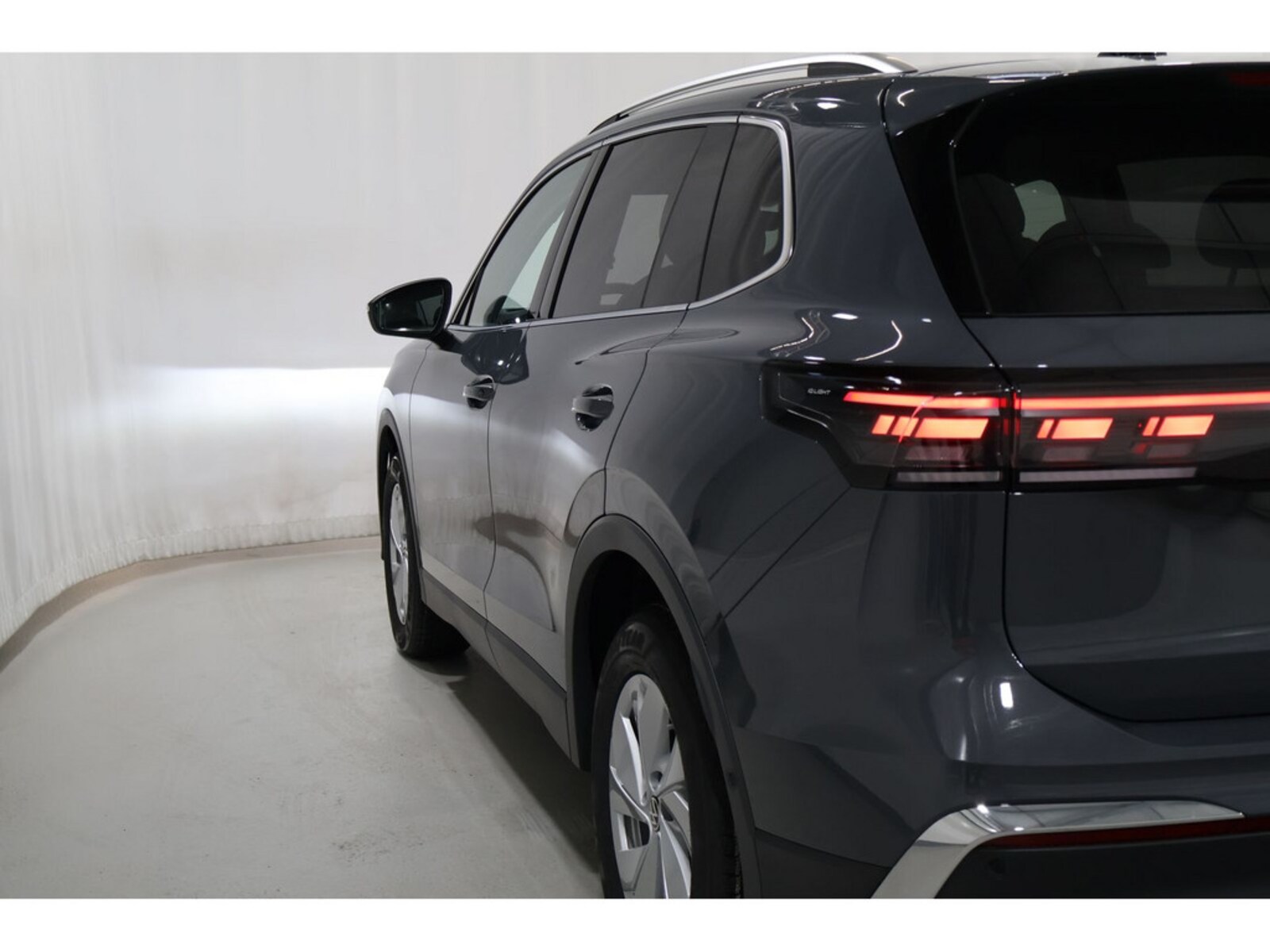 Volkswagen Tiguan – Bild 14