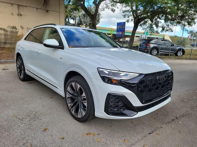 2026 Audi Q8