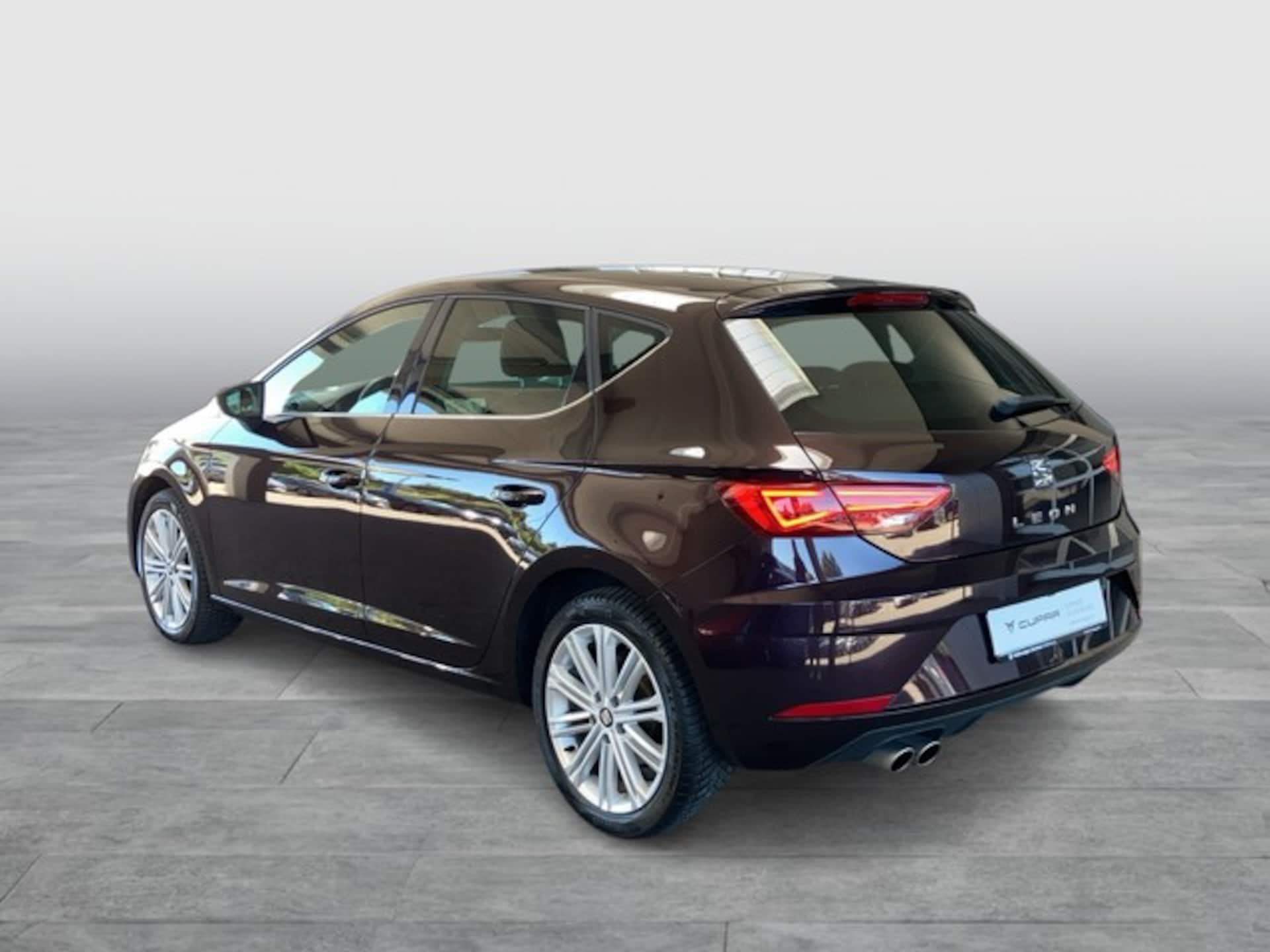 SEAT Leon XCELLENCE