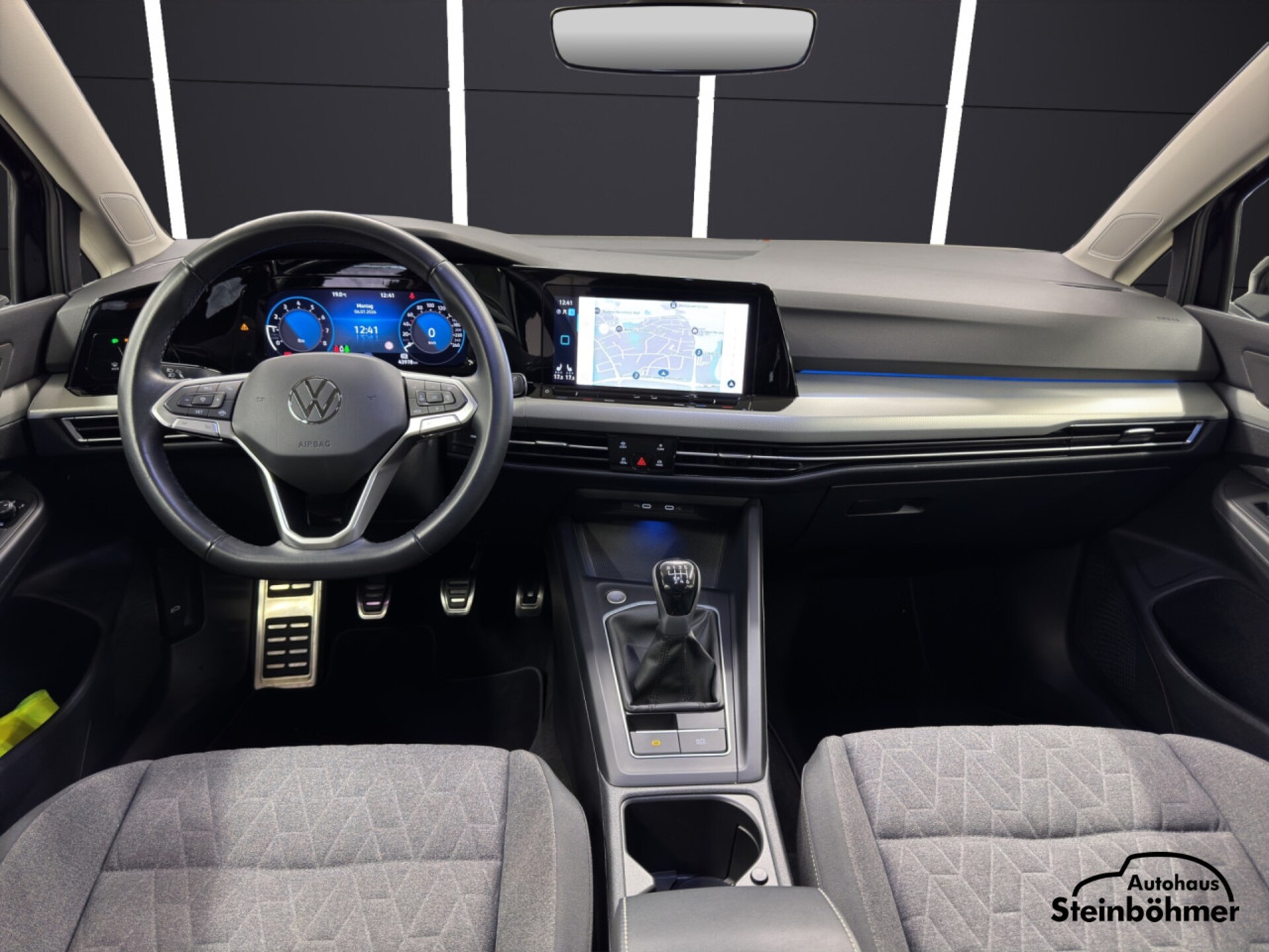 Volkswagen Golf MOVE
