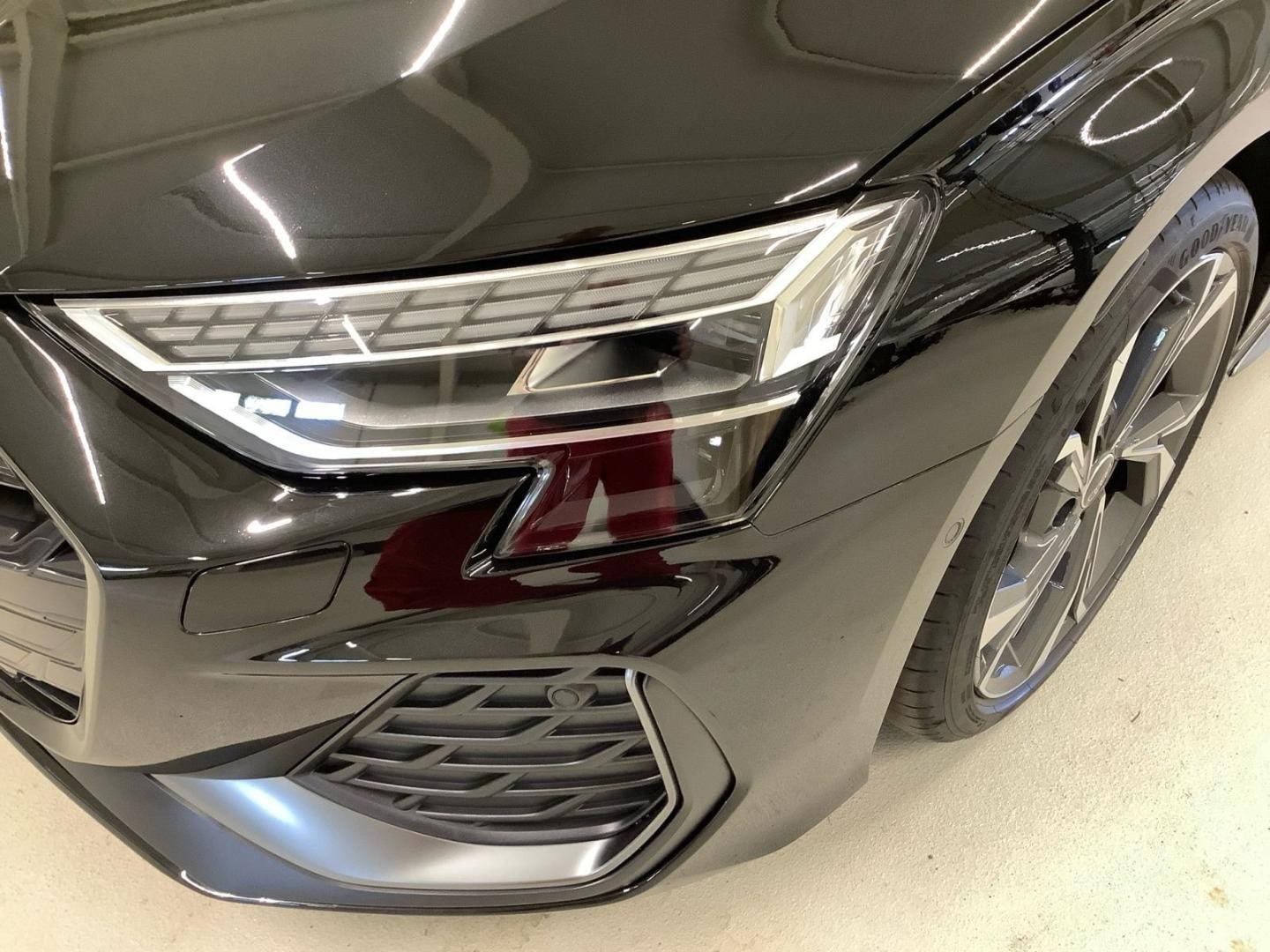 Bild über Audi A3 Sportback TFSI quattro S tronic - für weitere Informationen kontaktieren Sie den Audi Partner
