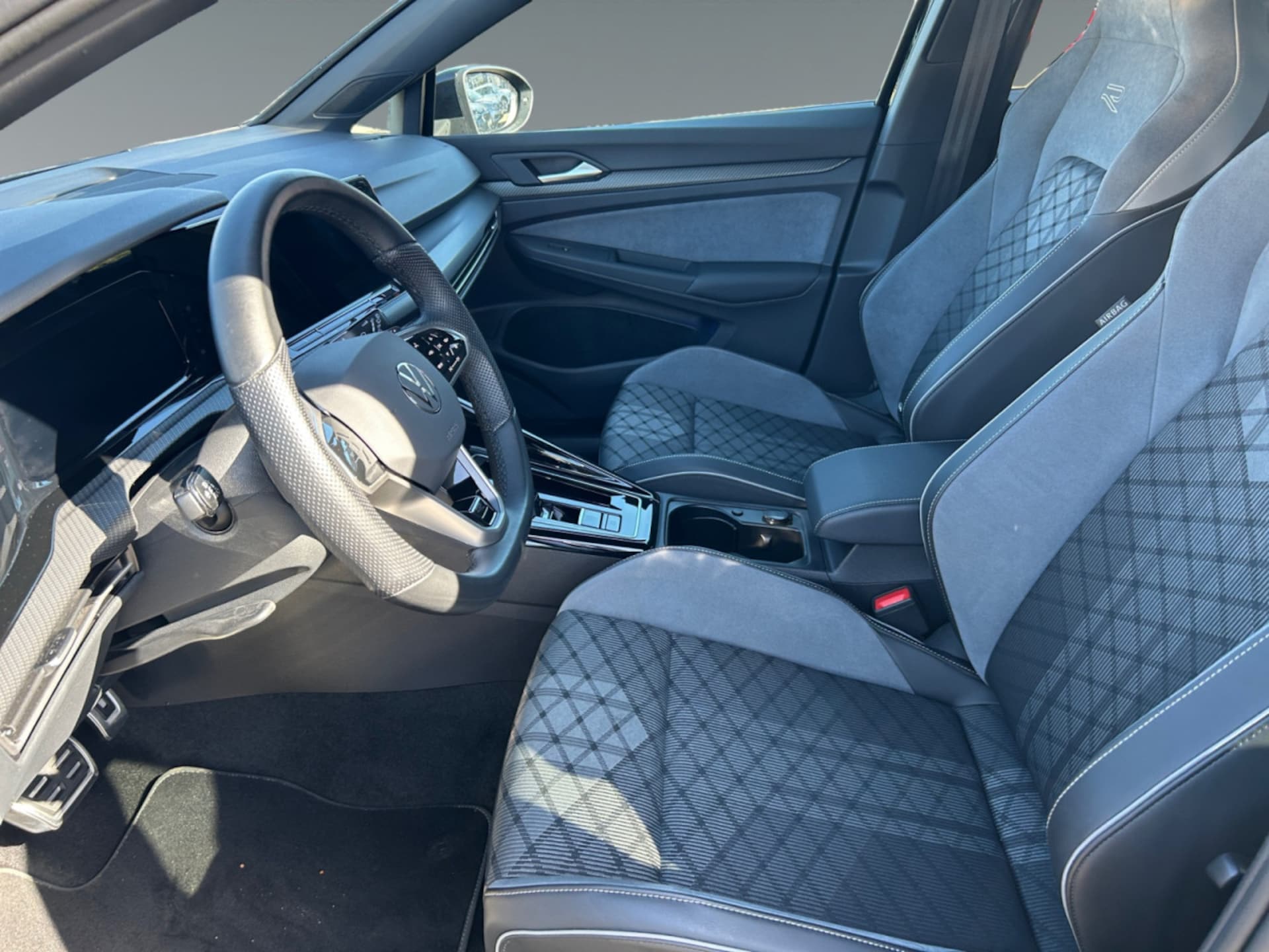 Volkswagen Golf Variant R-Line