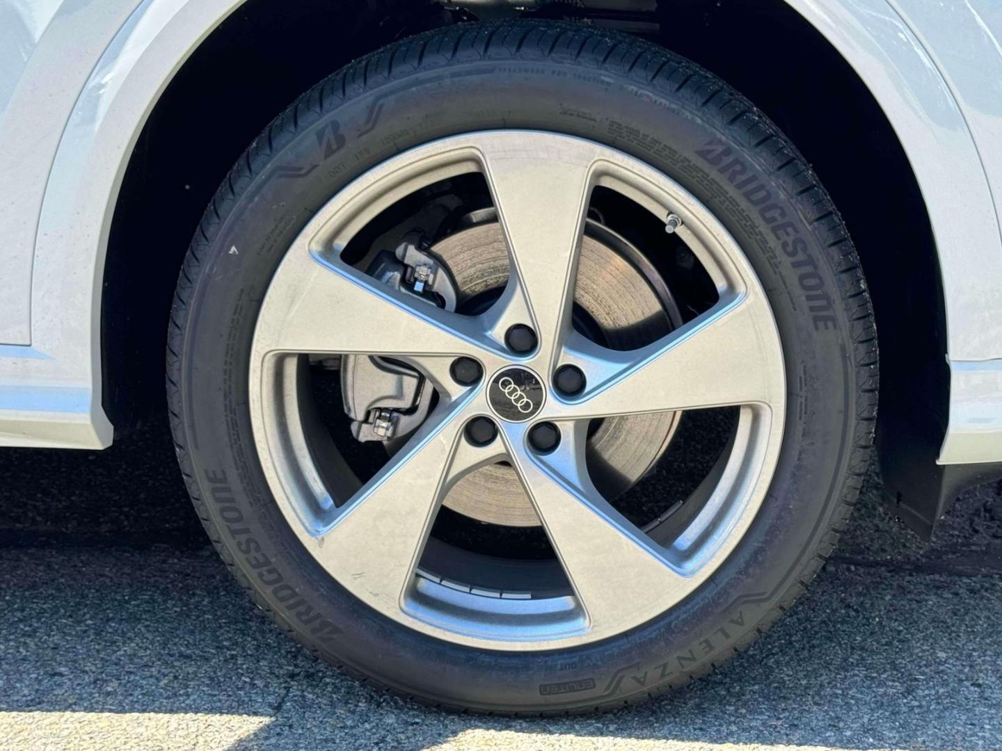 2025 Audi Q5 Premium Plus - Photo 6