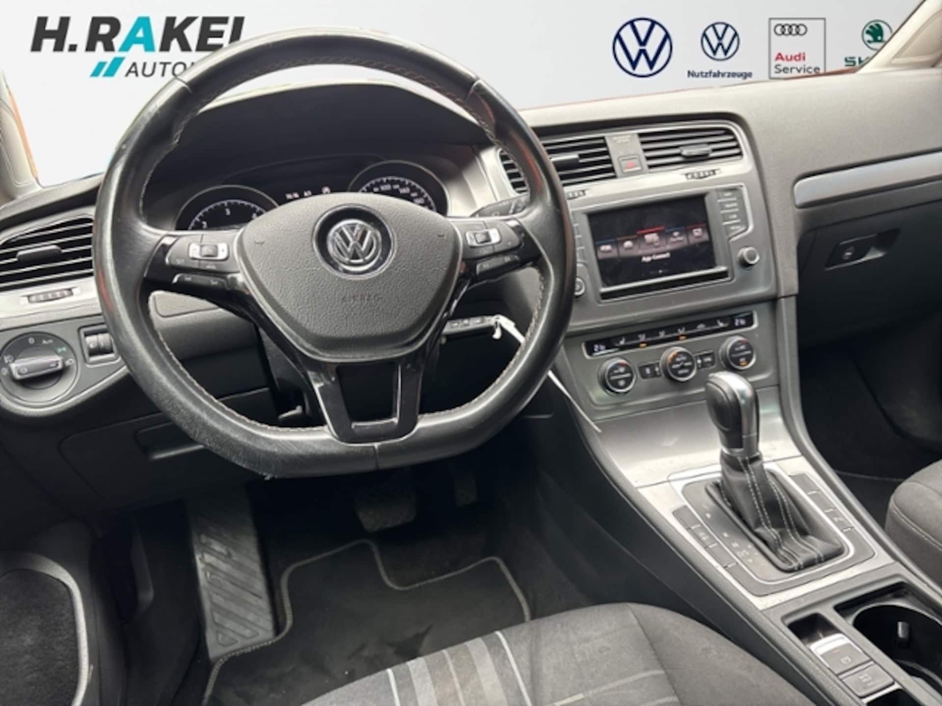 Volkswagen Golf Variant LOUNGE