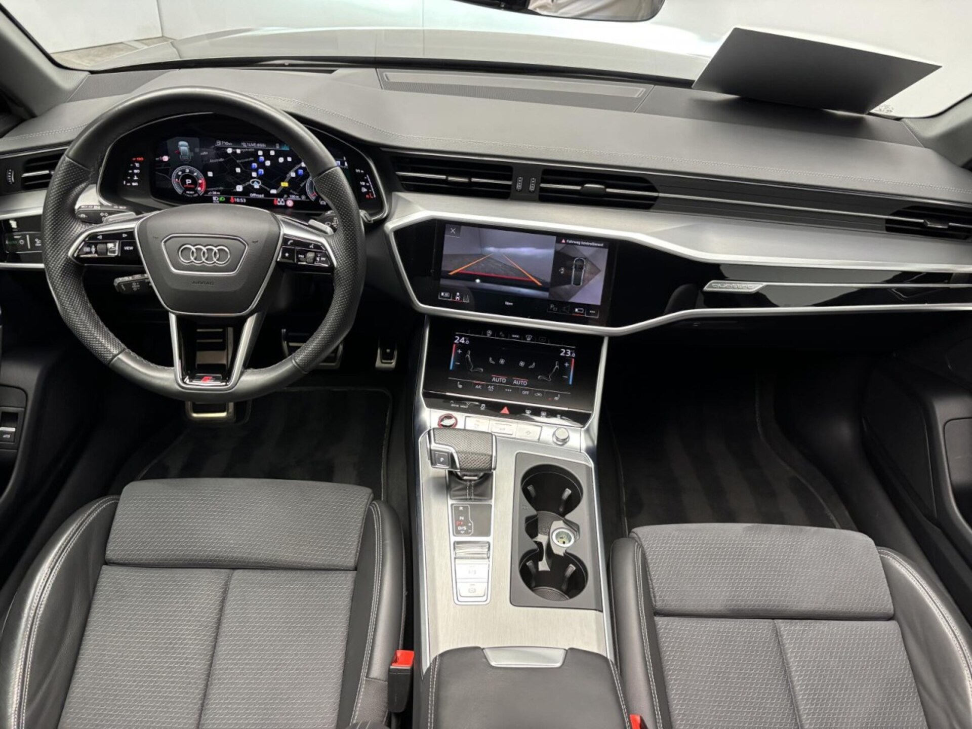 Audi S6 Avant