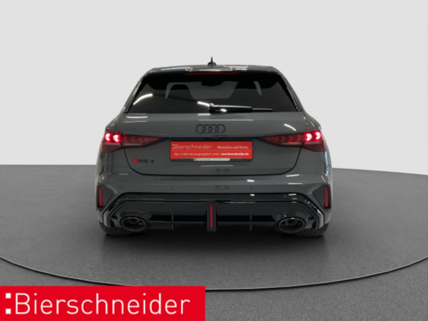 Bild über Audi RS 3 Sportback TFSI quattro 294 kW S tronic - für weitere Informationen kontaktieren Sie den Audi Partner