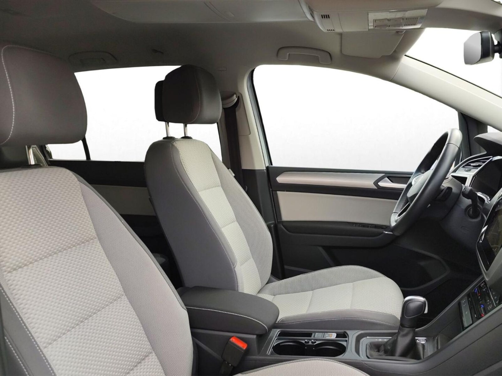 Volkswagen Touran – Bild 6