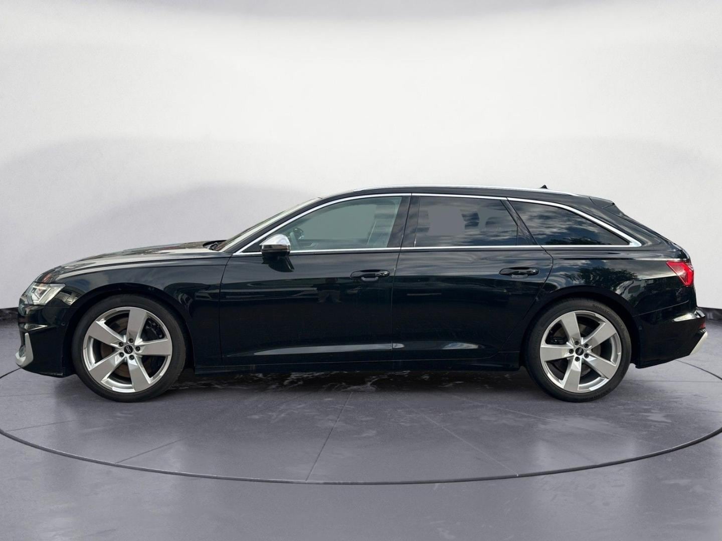Bild über Audi S6 Avant TDI quattro tiptronic - für weitere Informationen kontaktieren Sie den Audi Partner