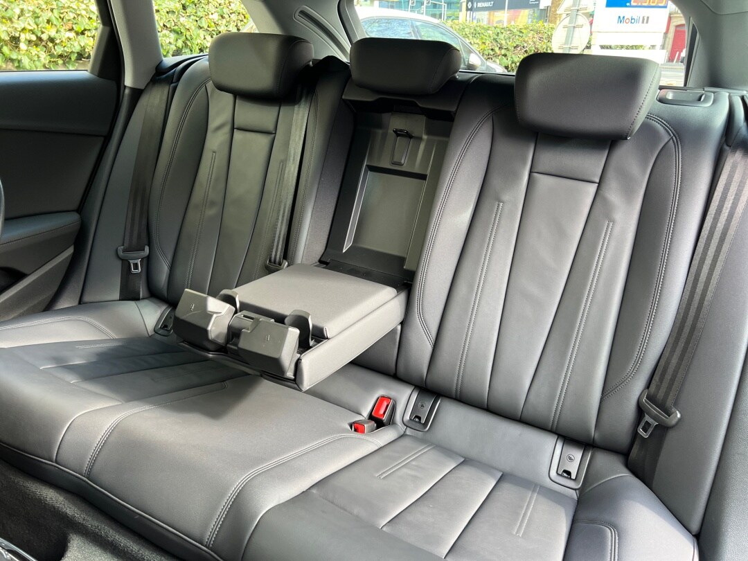 Image about Audi A4 allroad quattro Avus 40 TDI 150 kW (204 ch) S tronic