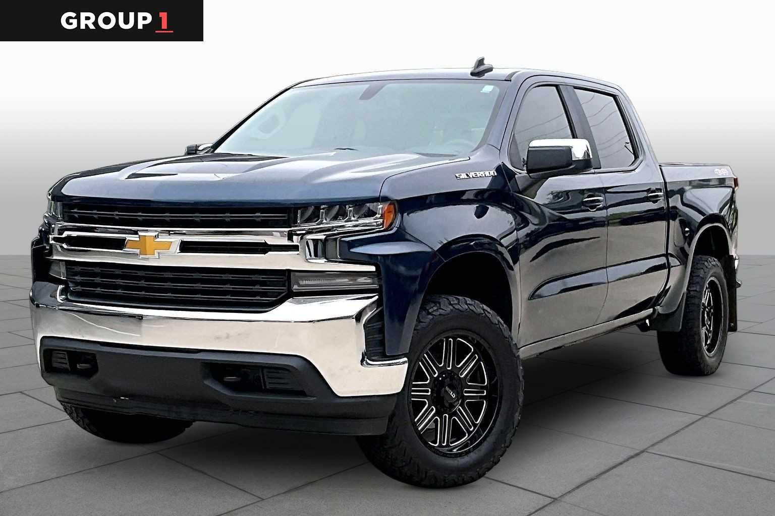 2020 Chevrolet Silverado 1500 LT 4WD Crew Cab Short Box's photo