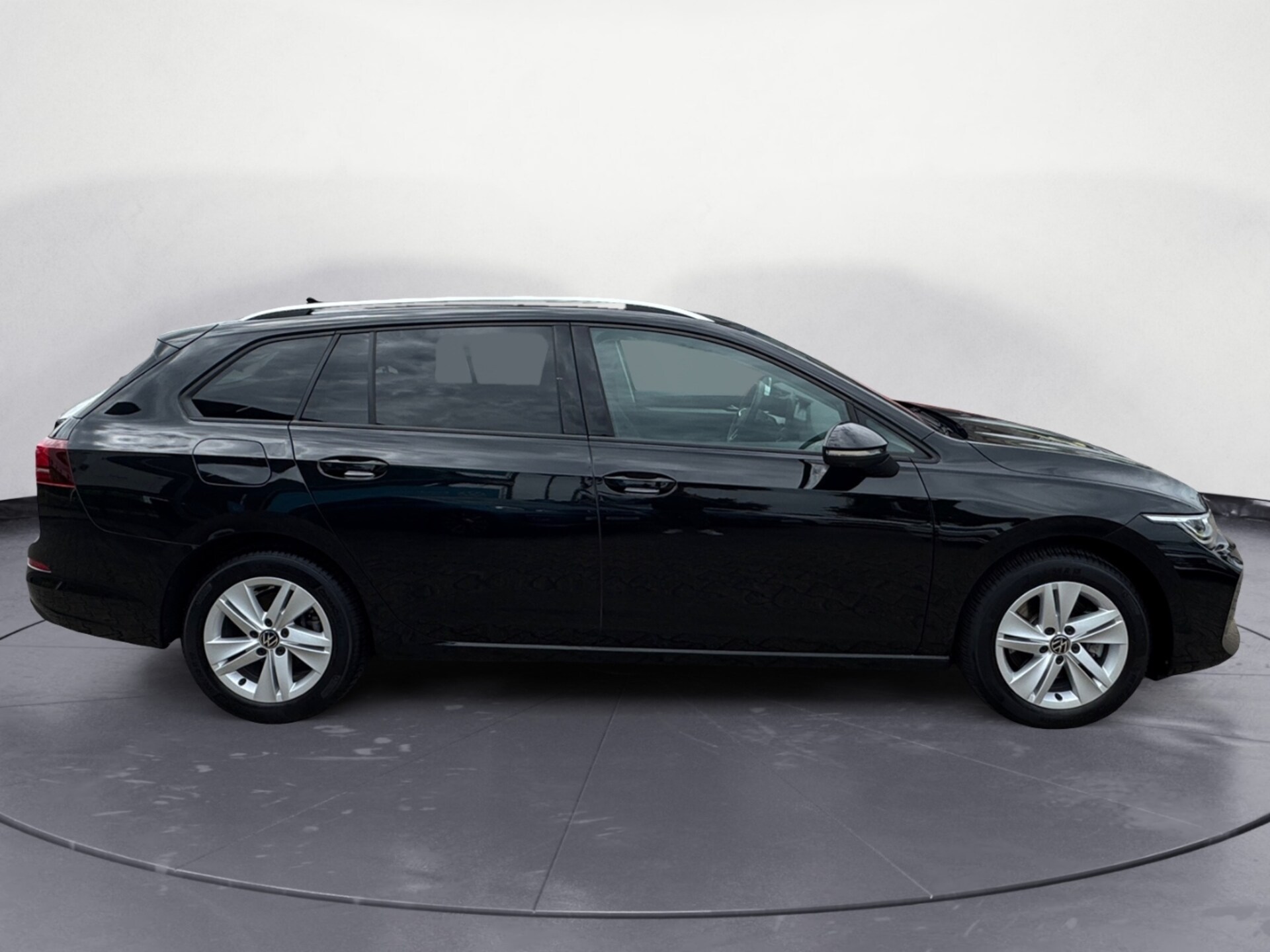 Volkswagen Golf Variant Life