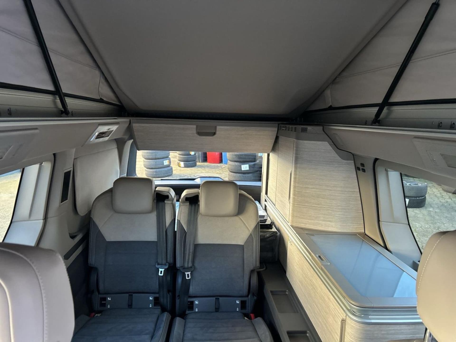Volkswagen California Ocean