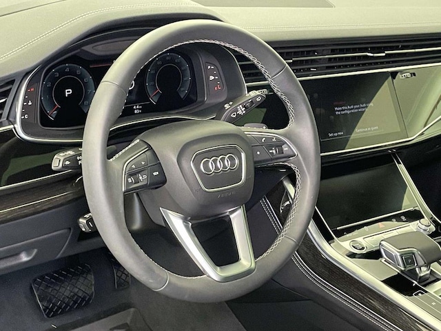 2025 Audi Q8