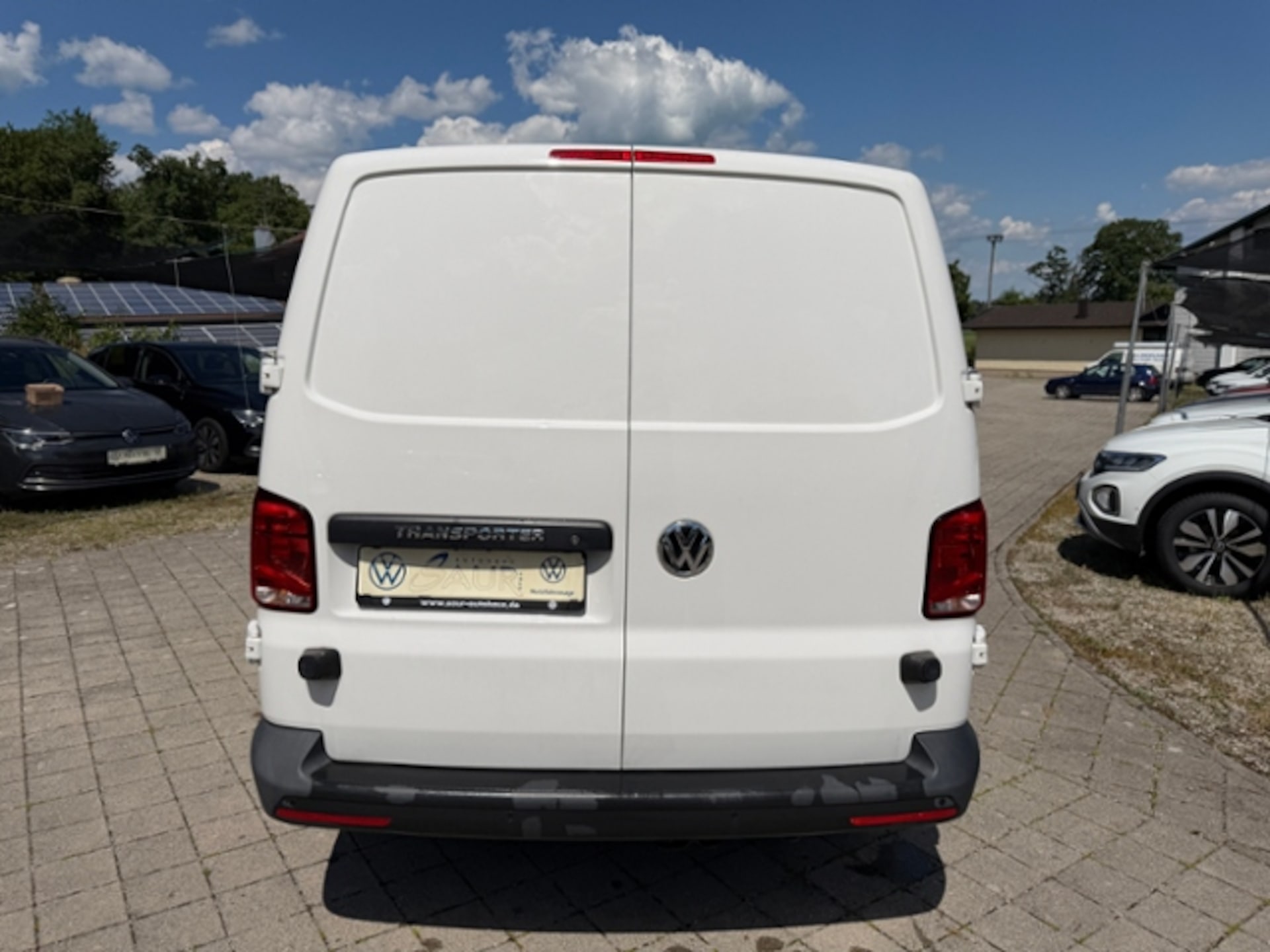 Volkswagen T6.1 Transporter Kasten langer Radstand