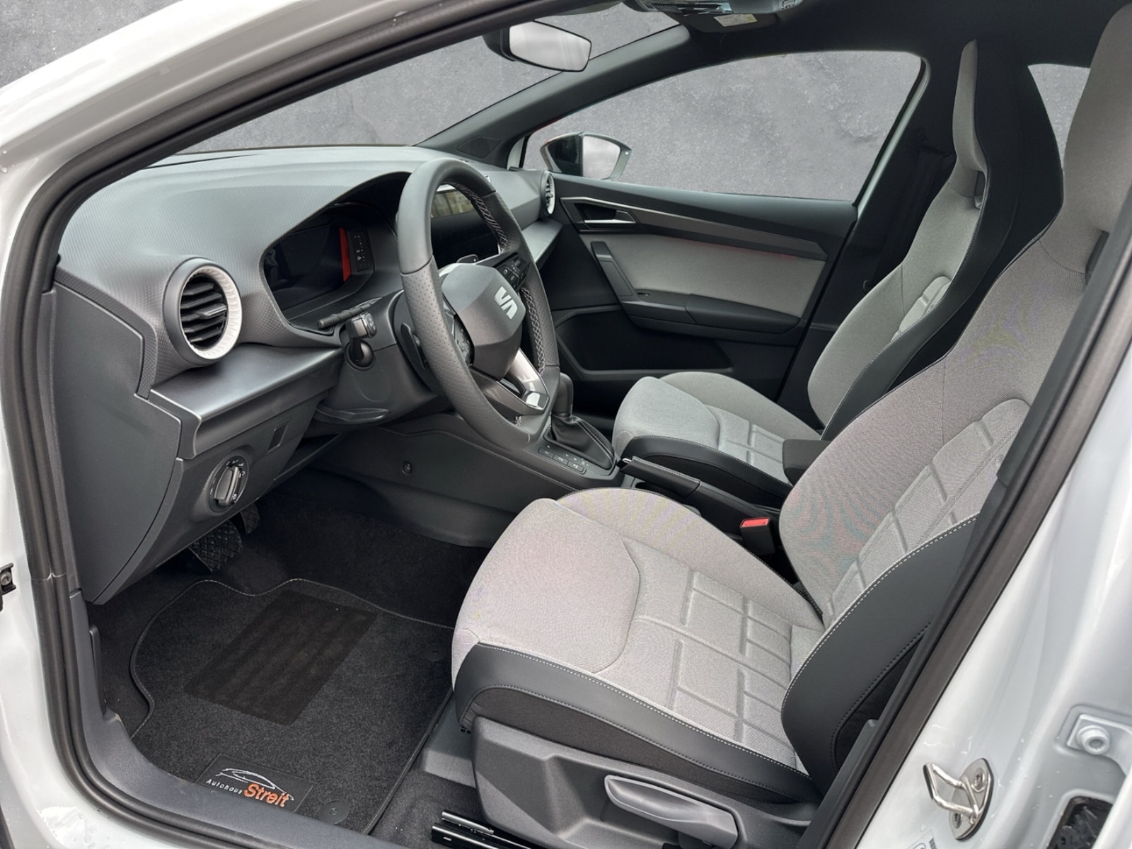 SEAT Ibiza – Bild 9