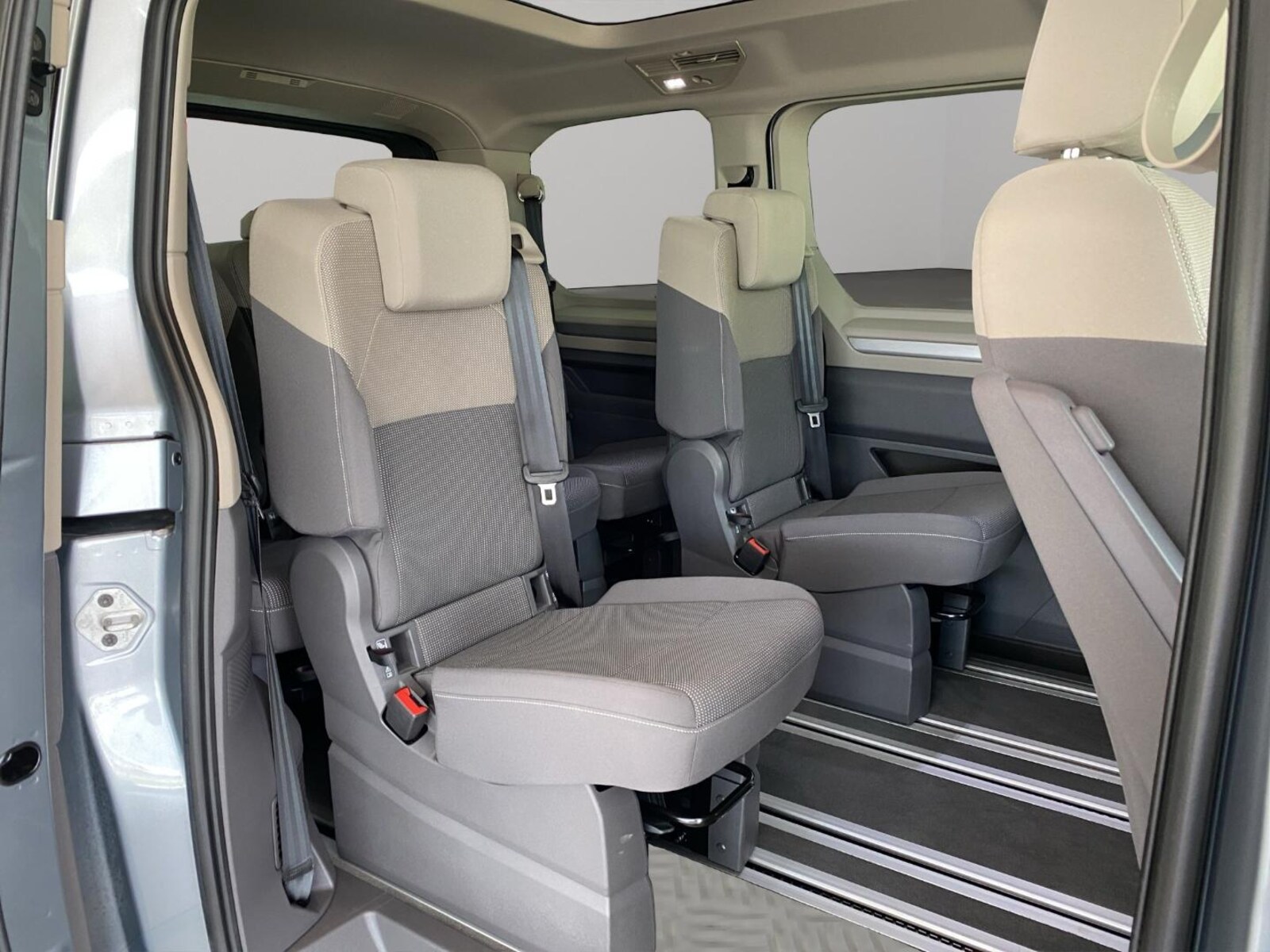 Volkswagen Multivan – Bild 8