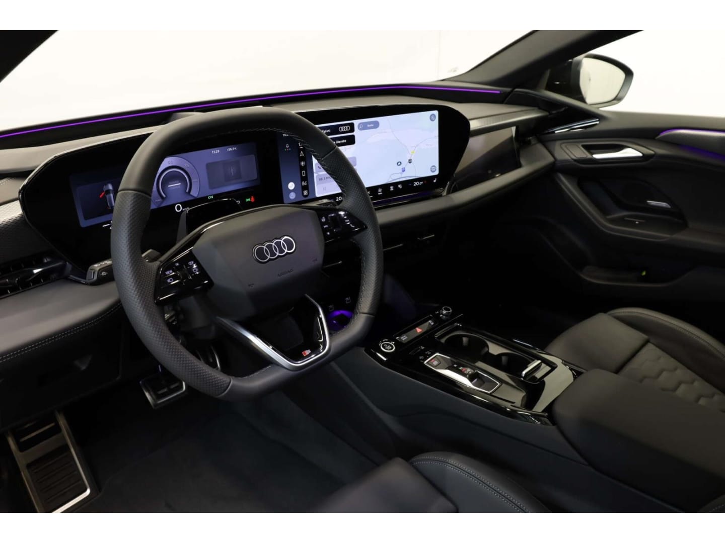 Bild über Audi A6 Avant e-tron S line business e-tron quattro 315 kW - für weitere Informationen kontaktieren Sie den Audi Partner