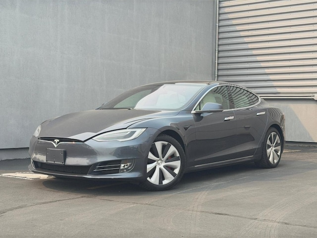 2020 Tesla Model S