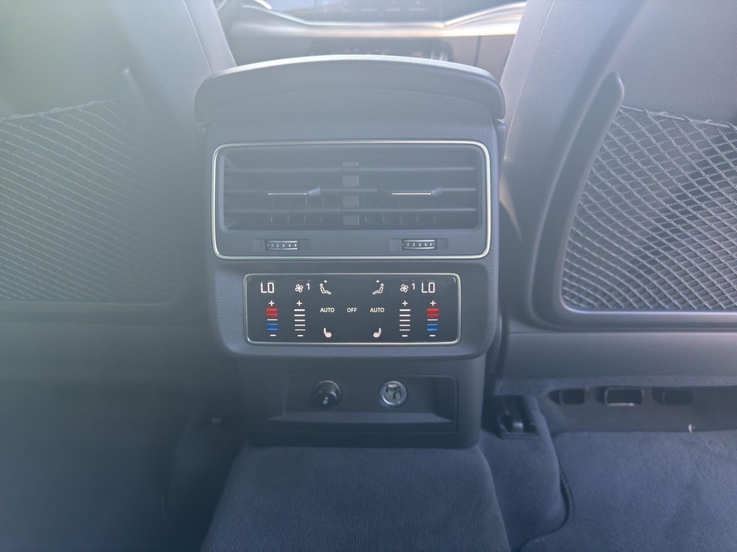 Bild über Audi Q8 SUV 50 TDI quattro tiptronic - für weitere Informationen kontaktieren Sie den Audi Partner