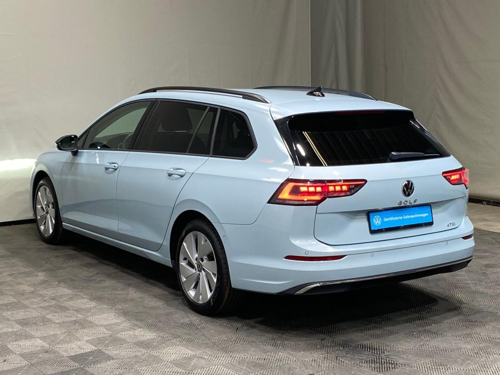 Volkswagen Golf Variant – Bild 4