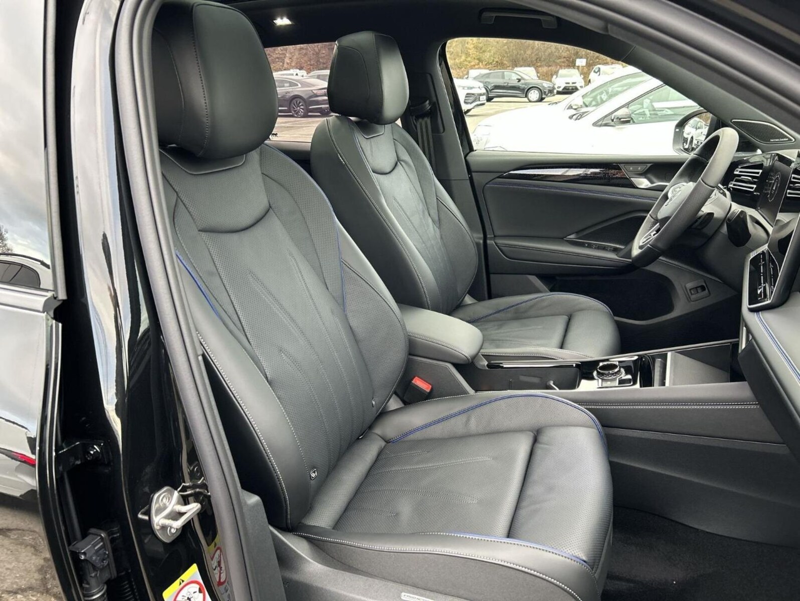Volkswagen Tiguan – Bild 8
