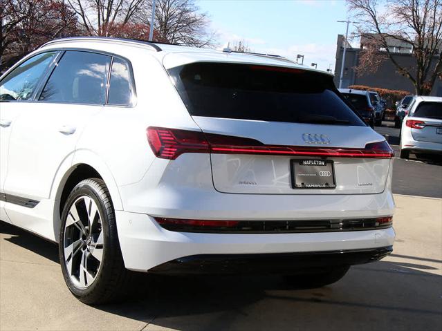 2022 AUDI E-TRON - Image 9