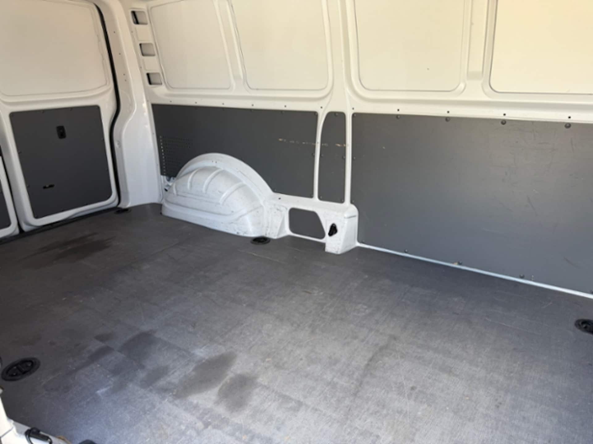 Volkswagen T6.1 Transporter Kasten langer Radstand