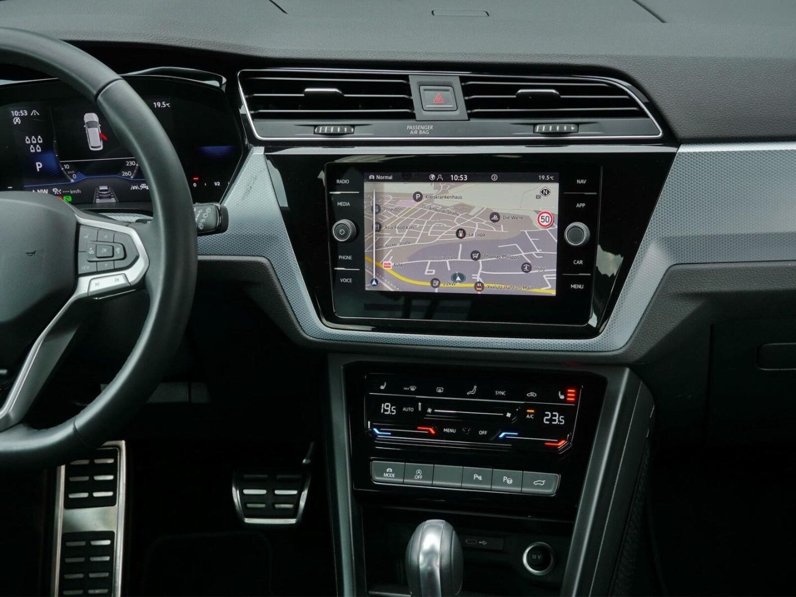 Volkswagen Touran – Bild 6