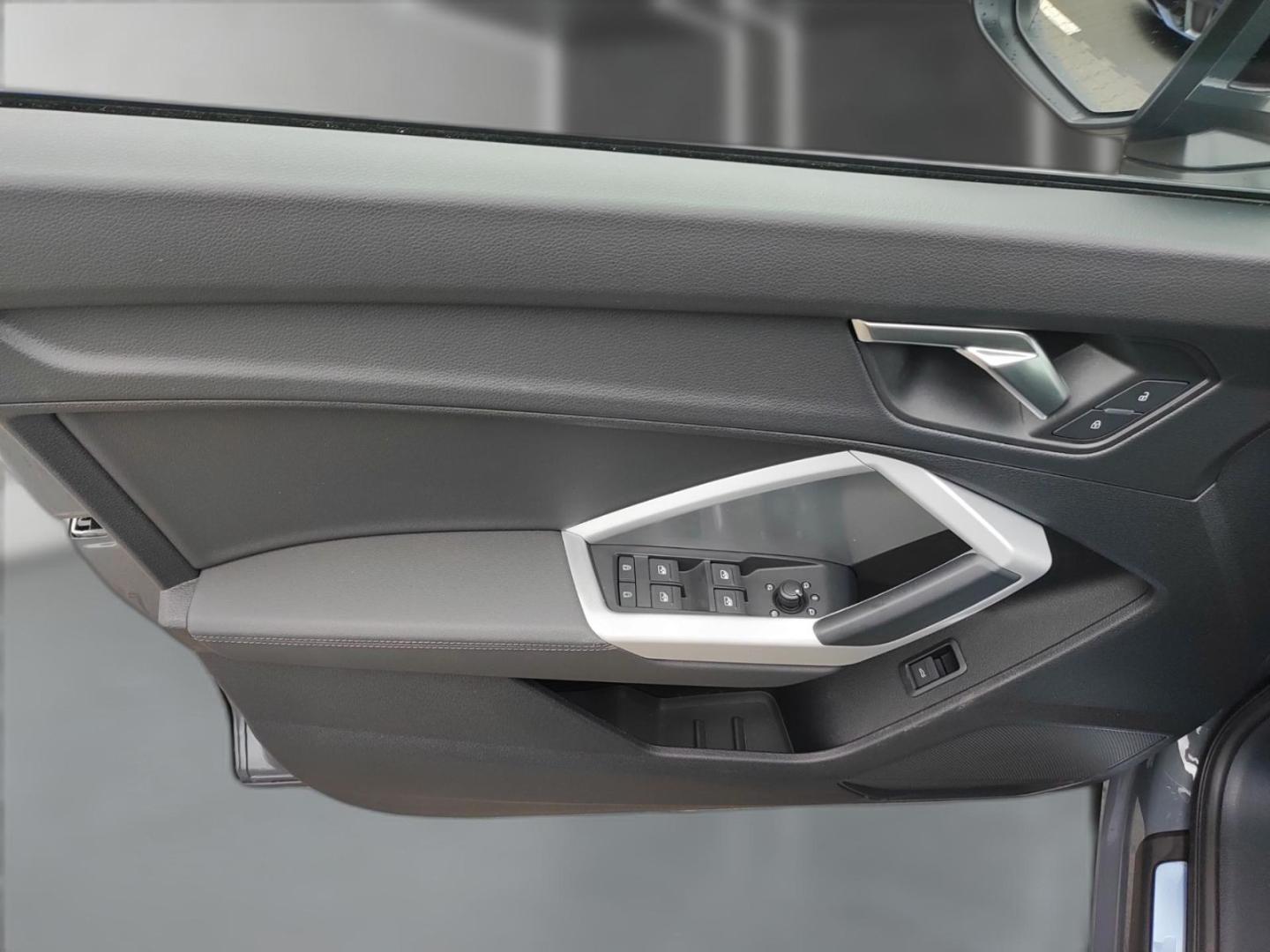 Image about Audi Q3 advanced 35 TFSI S tronic
