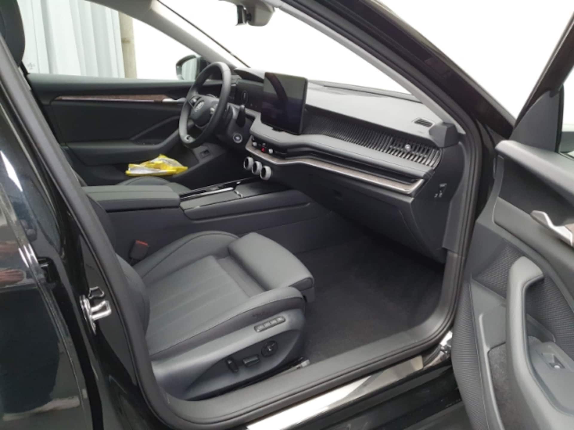 Skoda Superb Combi Laurin & Klement