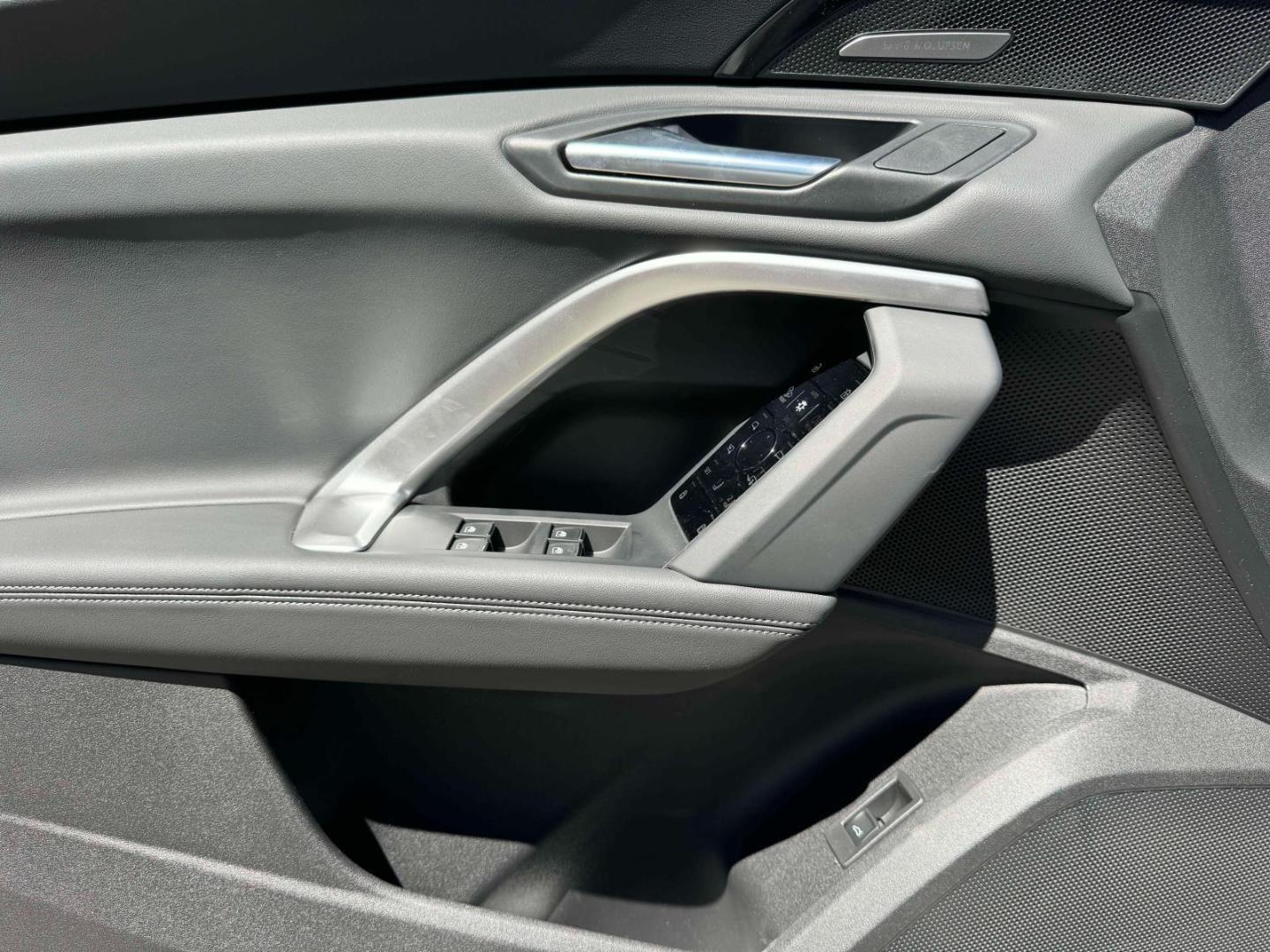 2025 Audi Q5 Premium Plus - Photo 11