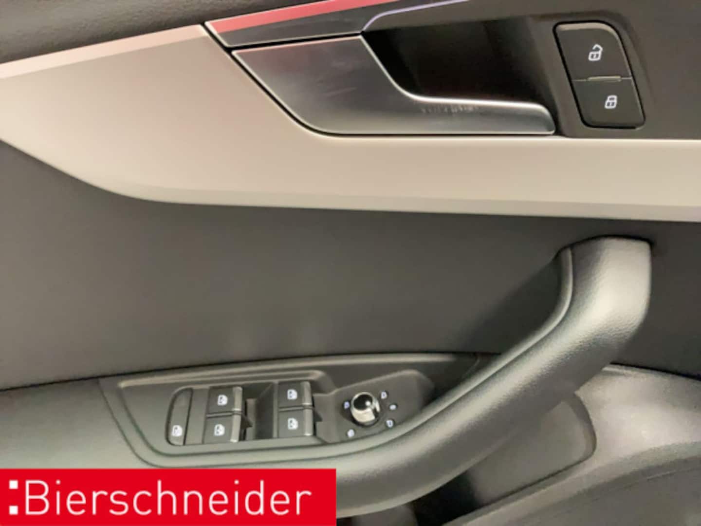 Bild über Audi A4 Avant S line 45 TFSI quattro S tronic - für weitere Informationen kontaktieren Sie den Audi Partner