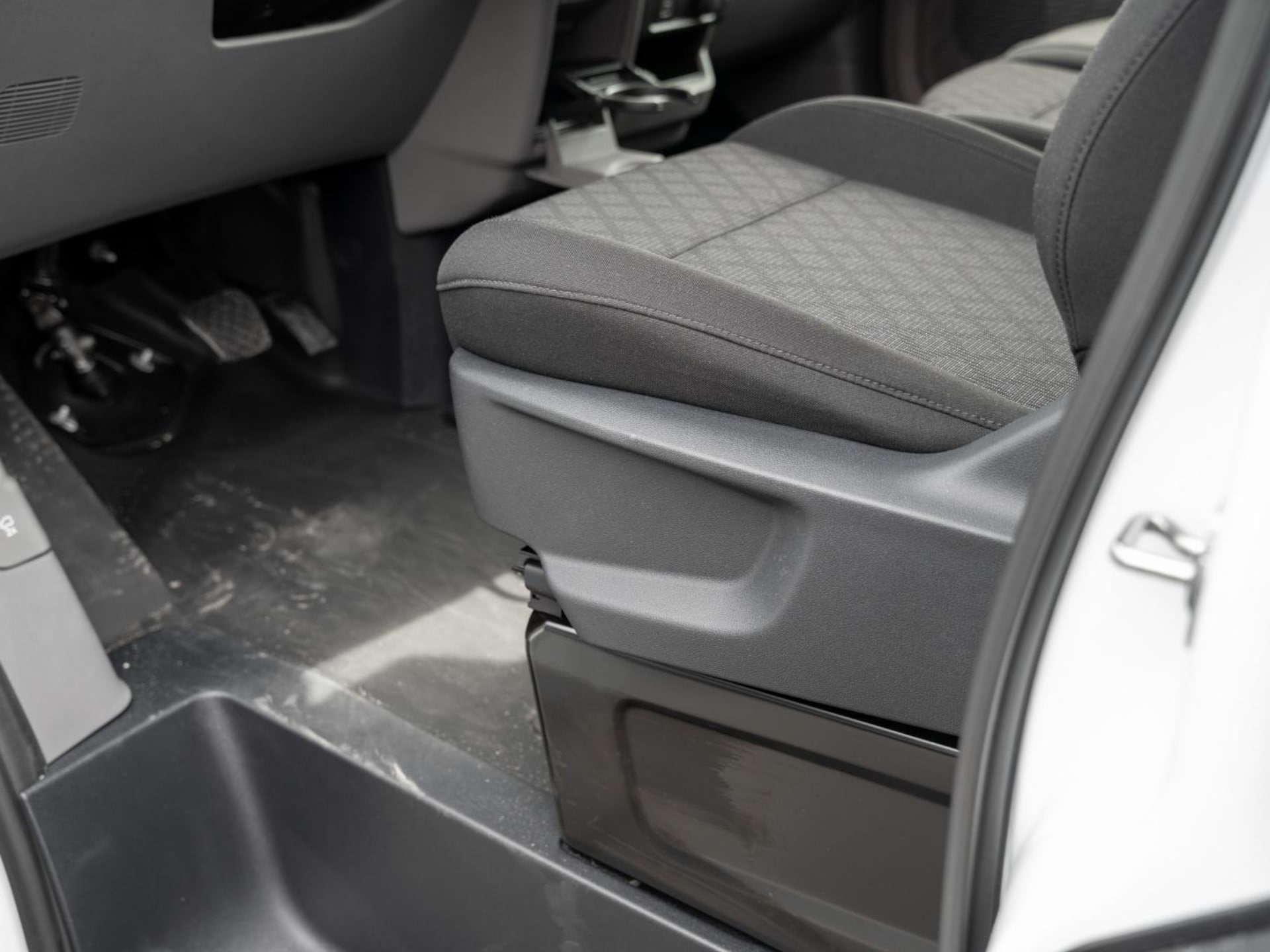 Volkswagen Transporter Kasten kurzer Radstand