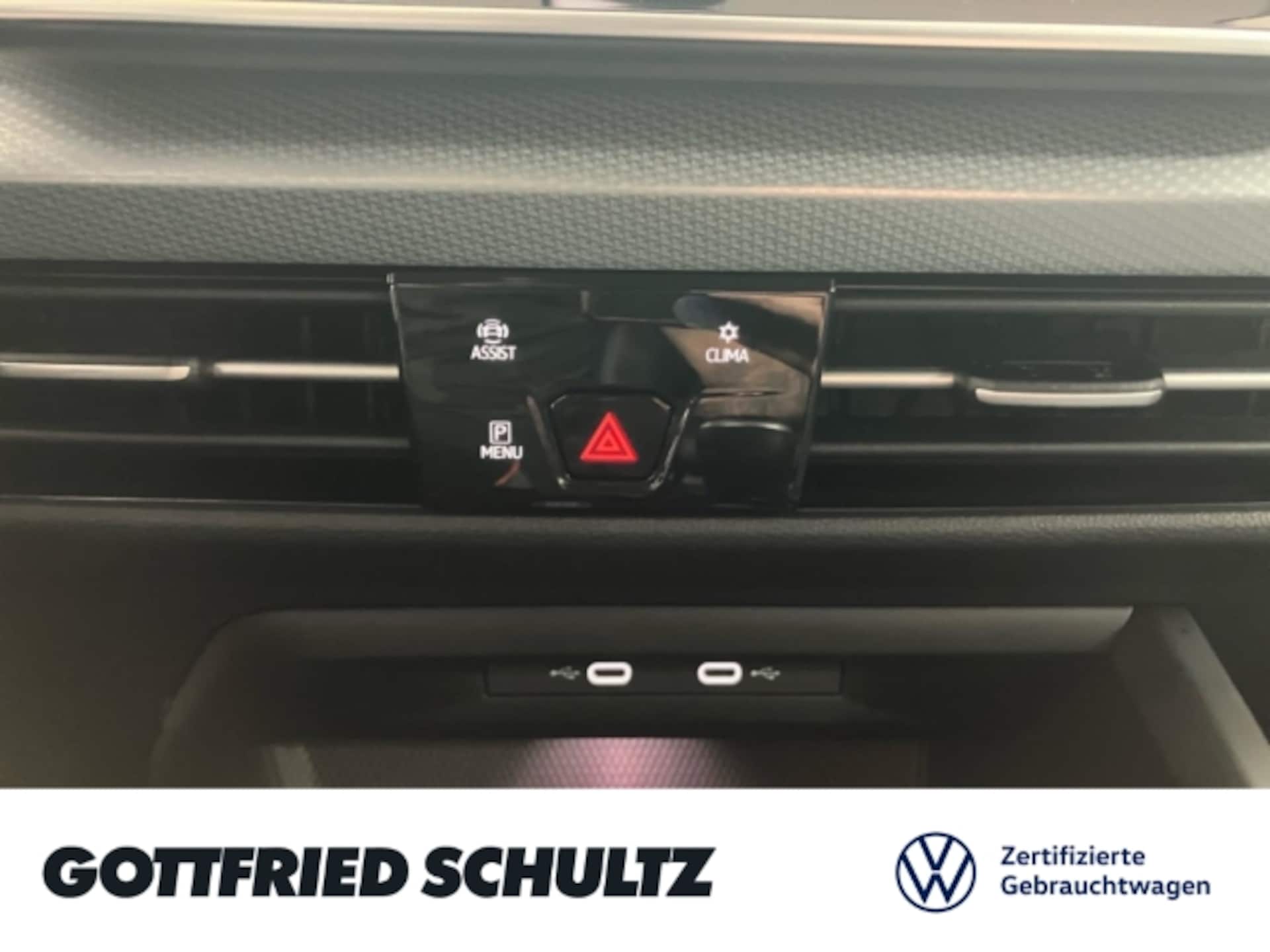 Volkswagen Golf Life