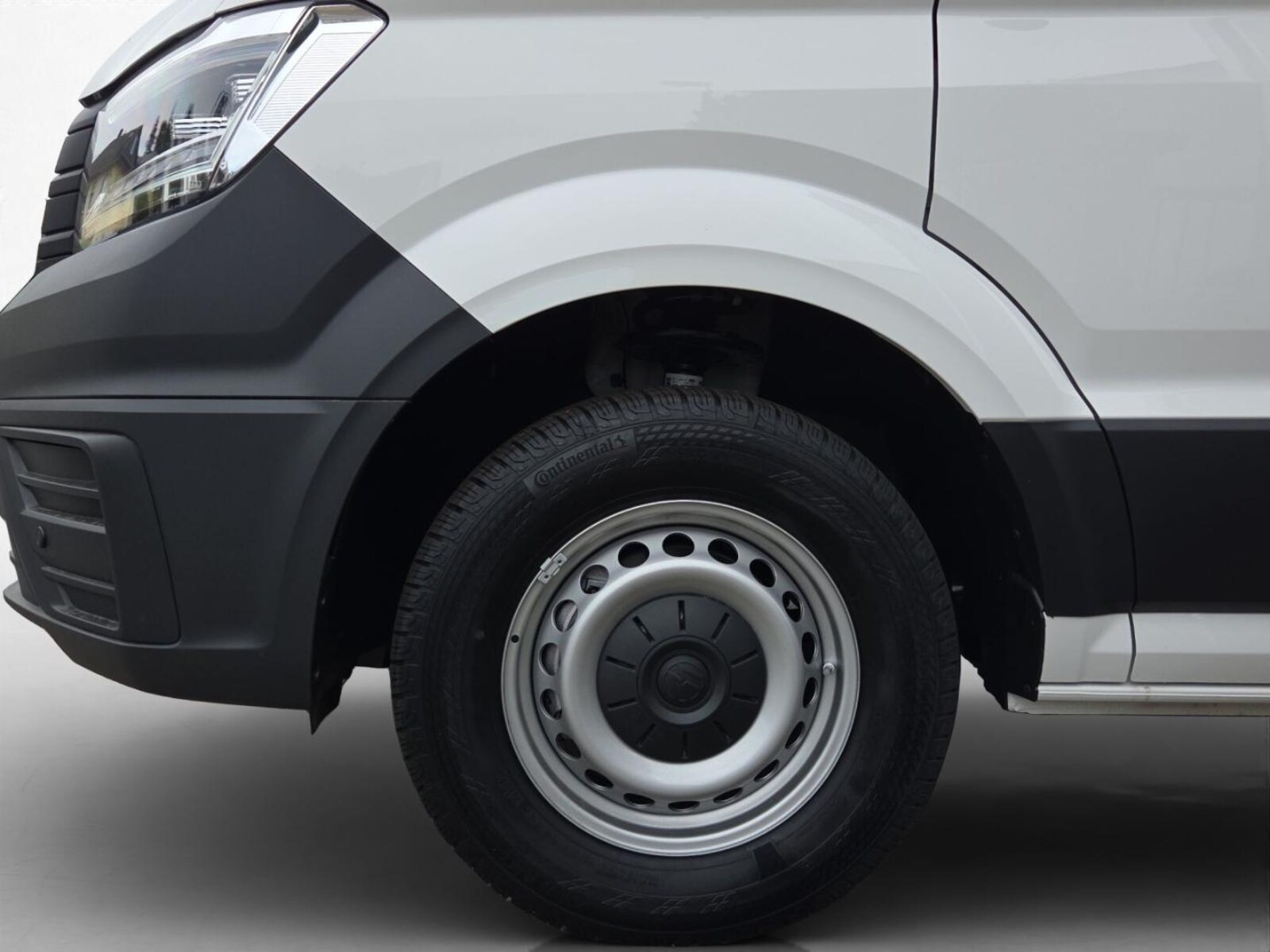 Volkswagen Crafter Kasten mittlerer Radstand – Bild 11