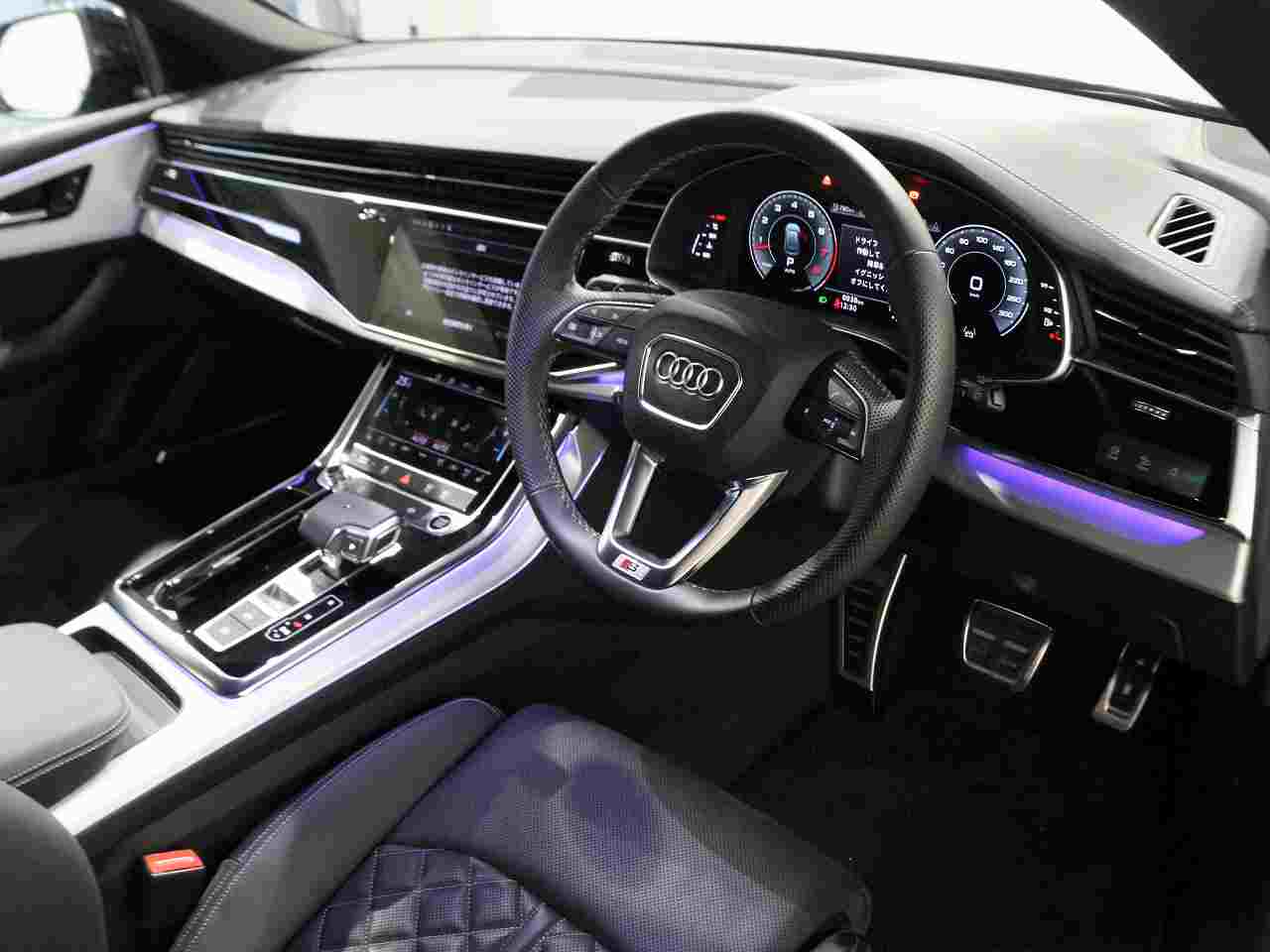 Image about Audi Q8 55 TFSI quattro S line 250(340) kW(PS) tiptronic