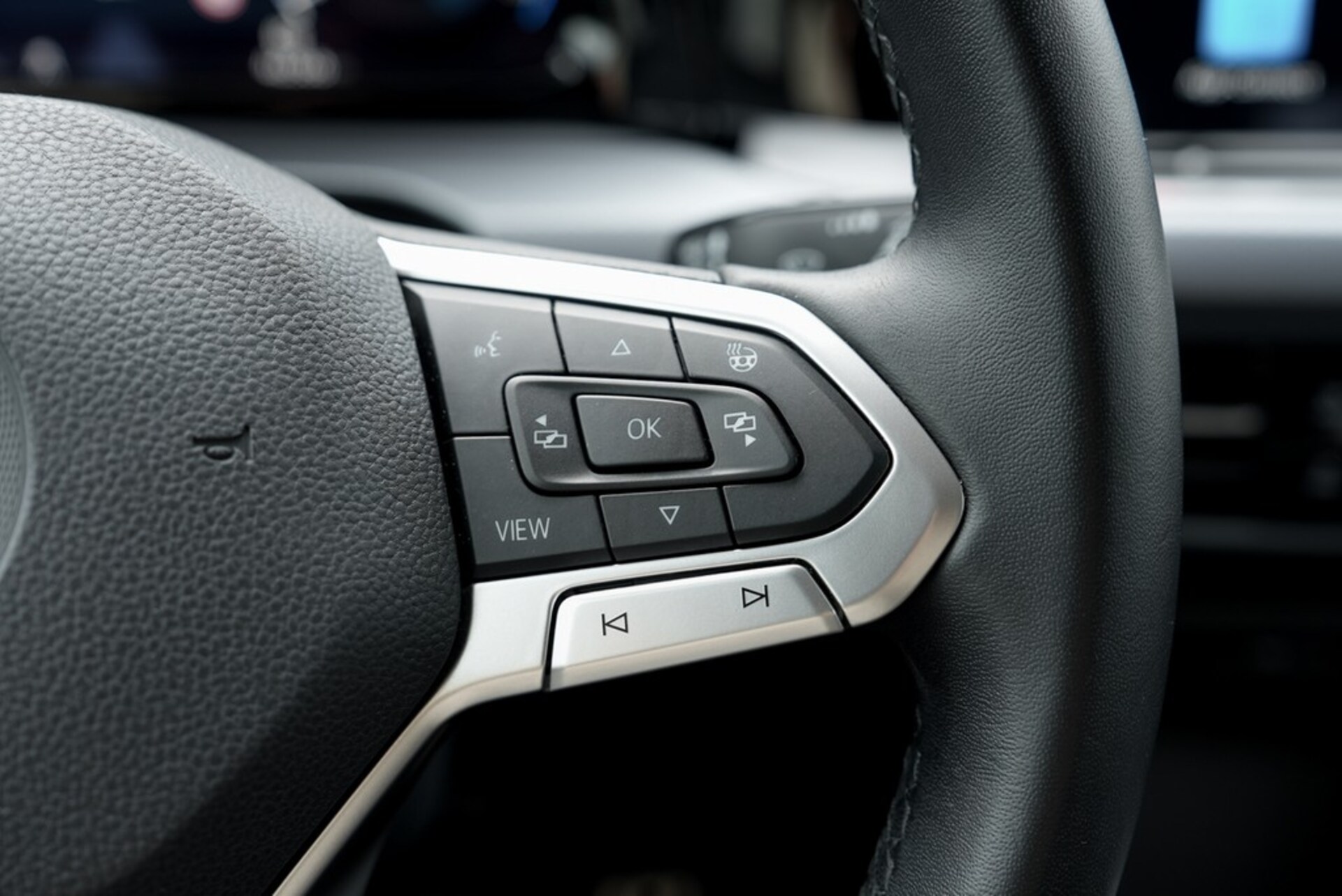 Volkswagen Golf Active