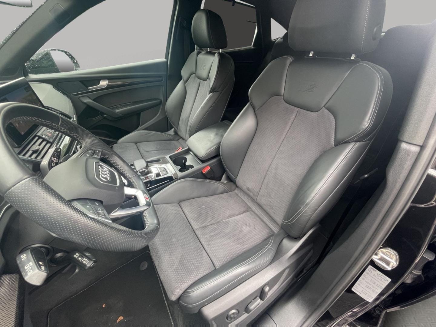 Bild über Audi SQ5 Sportback TDI tiptronic - für weitere Informationen kontaktieren Sie den Audi Partner