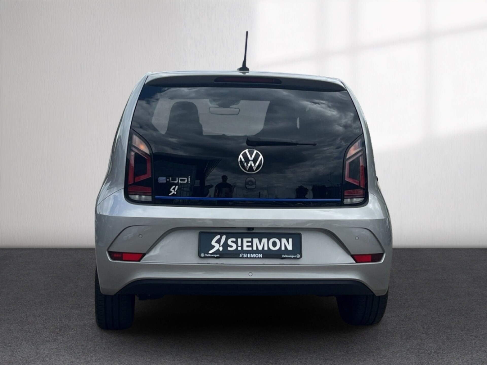 Volkswagen e-up! Style "Plus"